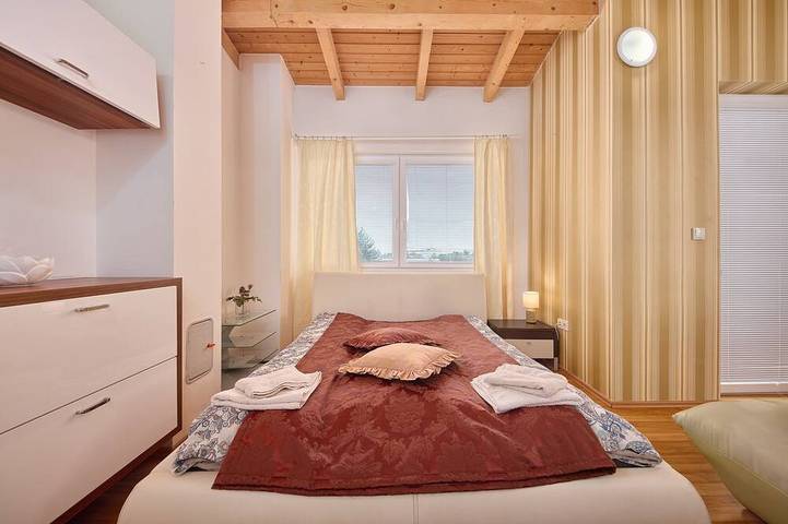 Ferienwohnung für 7 Personen in Bratislava - 4