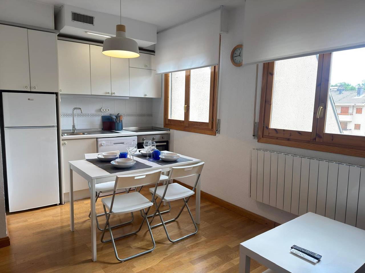 Appartement entier, Charmant Penthouse avec Piscine et Parking à Jaca in Jaca, Pyrénées Aragonaises