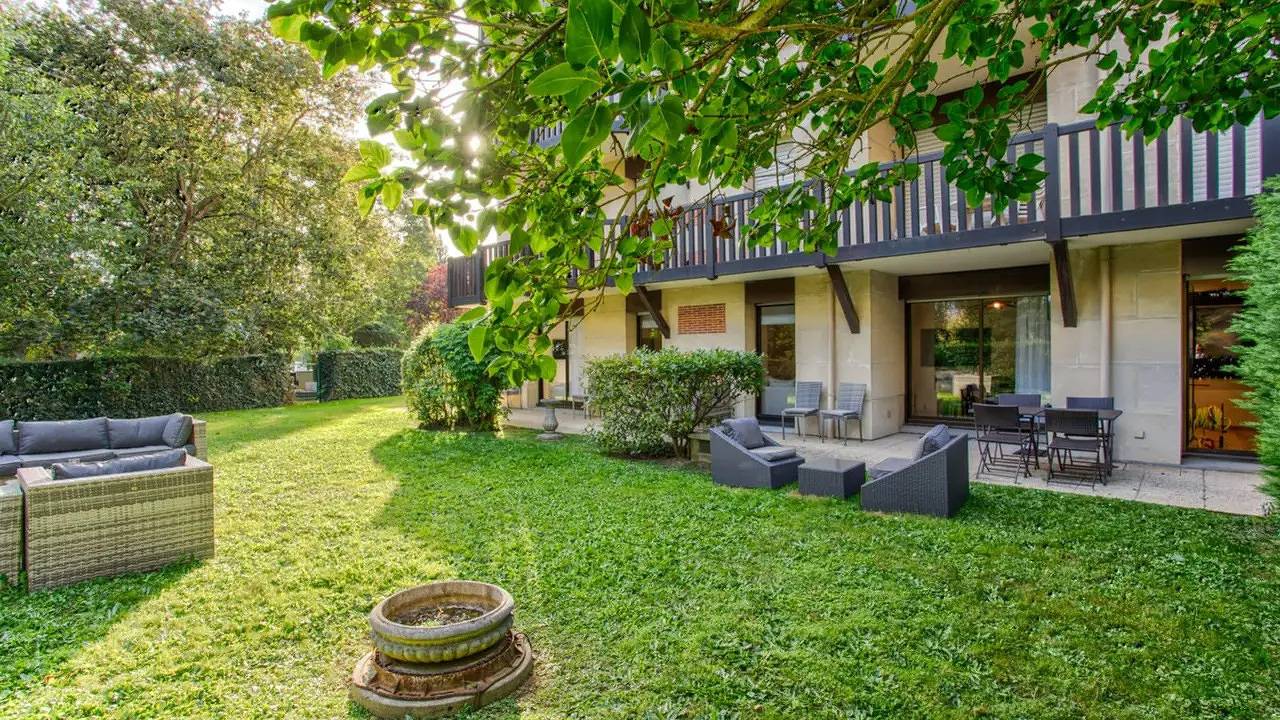 Apartamento vacacional entero, Ferienwohnung für 5 Personen (75 m²) in Deauville in Tourgéville, Region de Lisieux