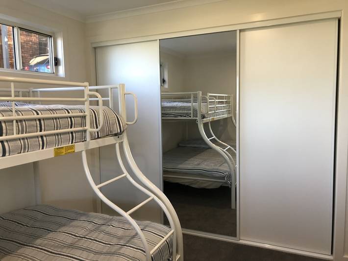 Holiday home for 10 people, with garden in Malua Bay