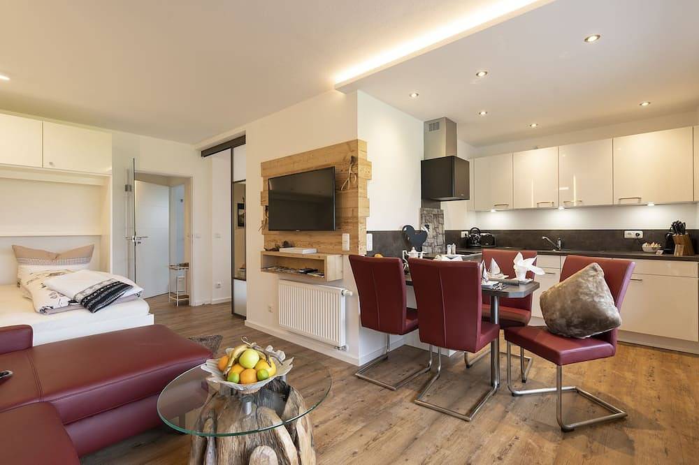 Ganze Wohnung, Ferienwohnung Auszeit mit Hallenbad und Sauna in Sulzberg, Bayerisch Schwaben
