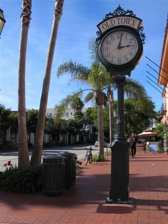 Ganze Wohnung, Erschwingliche Beach Getaway - 2 Blocks zum Strand und der Stadt in Santa Barbara, Santa Barbara County