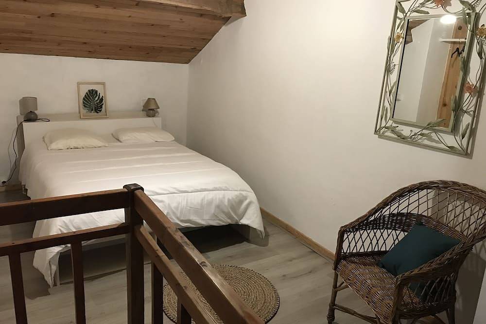 Dordogne, Périgord, Paradis, Maison Longère 200m2, 12 pers, piscine, étang privé in Saint-Jean-d'Estissac, Périgord Pourpre