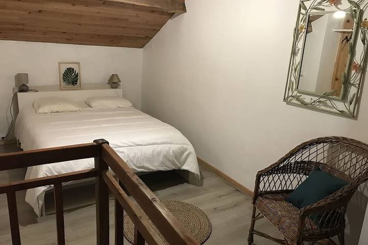 Dordogne, Périgord, Paradis, Maison Longère 200m2, 12 pers, piscine, étang privé in Saint-Jean-d'Estissac, Périgord Pourpre