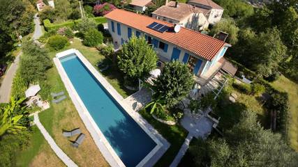 Chambre d’hôte pour 2 personnes, avec terrasse et vue ainsi que jardin et piscine à Saint-Jean-de-Thurac