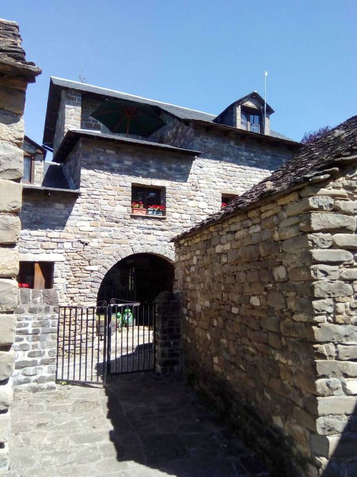 Casa rural para 9 personas, con vistas y jardín en La Jacetania - 3