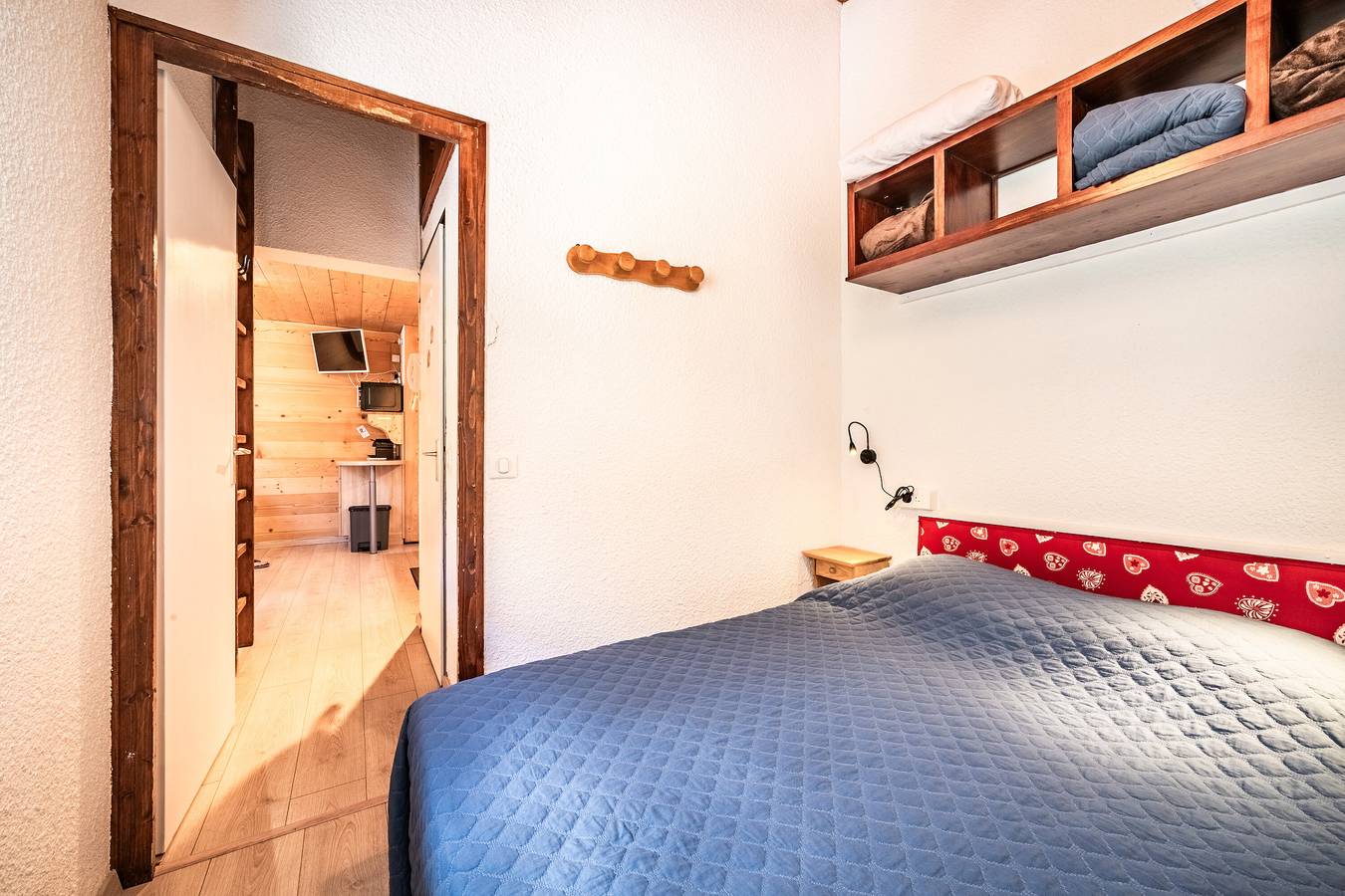 Appartement entier, Appartement 'Bien Agencé, Bien Placé-Châtel' avec vue sur les montagnes et balcon in Chatel, Les Portes du Soleil