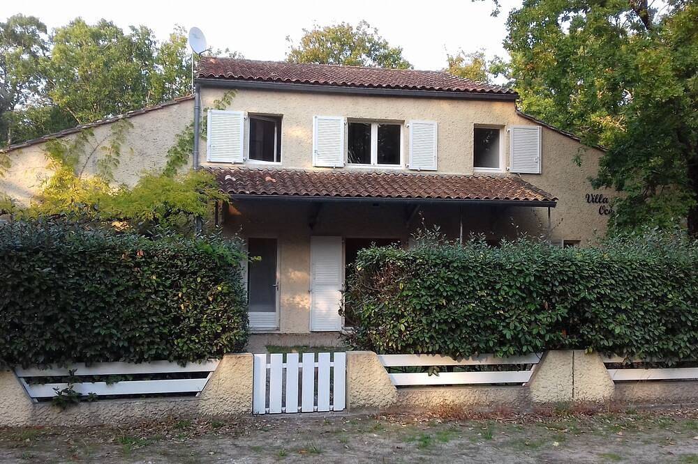 Appartement entier, Appartement Soulac Sur Mer À 500 m de la plage n°2 in Soulac-sur-Mer, Région de Lesparre-Médoc