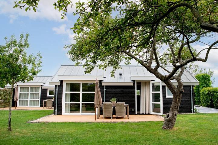 Chalet für 6 Personen, mit Terrasse und Garten sowie Ausblick in Walcheren