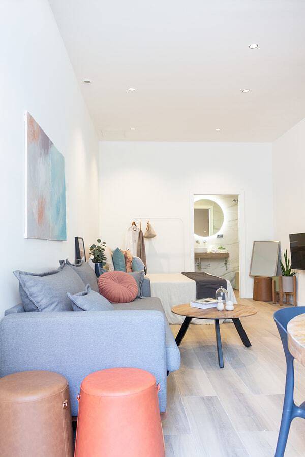 Studio entier, Vlc Host - Cubells A in Valence (Espagne), Costa de Valencia