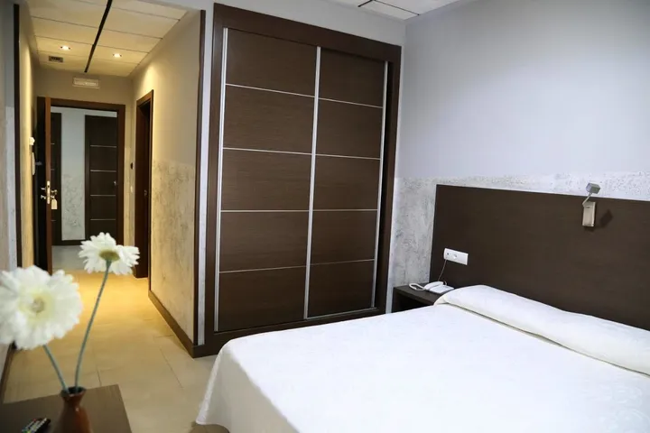 Hotel para 2 personas - 1