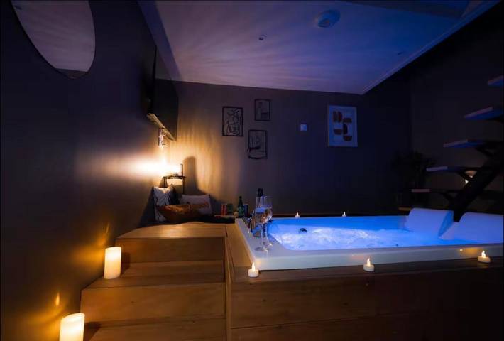 Location de vacances pour 2 personnes, avec terrasse et jacuzzi à Hennebont - 4