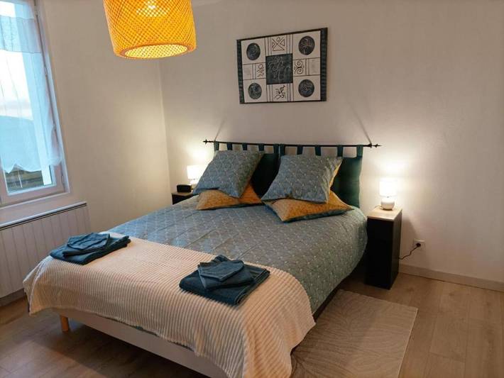 Location de vacances pour 2 personnes, avec terrasse et jardin à Feings - 3