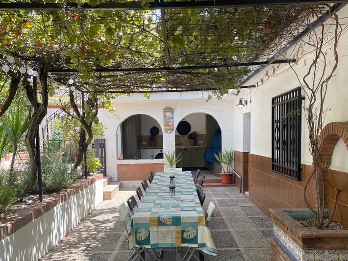Chalet para 13 personas, con Balcón y Terraza además de Jardín y Piscina en Andalucía - 2
