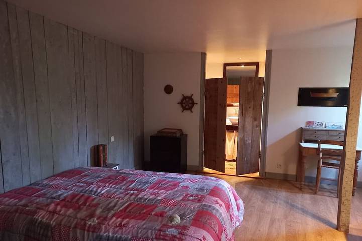 Chambre d’hôte pour 3 personnes, avec jardin et jacuzzi dans le Tarn - 4