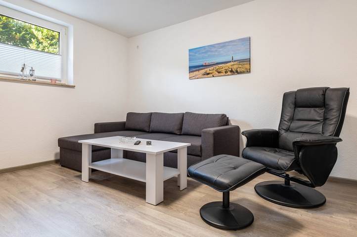 Ganze Wohnung, Apartment „Souterrain“ mit privater Terrasse, Garten und Wlan in Sahlenburg, Cuxhaven