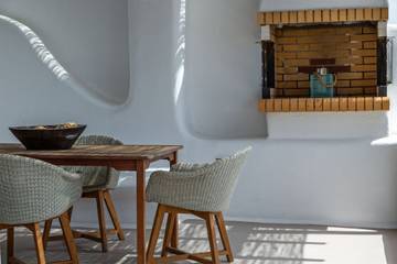 Villa for 4 Guests in Mykonos, Cyclades, Picture 1