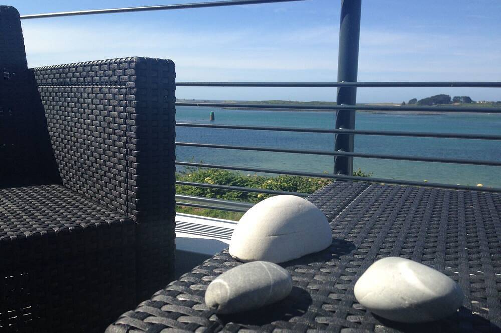 Haus und Terrasse mit Meerblick in Landéda, Brest und Umgebung