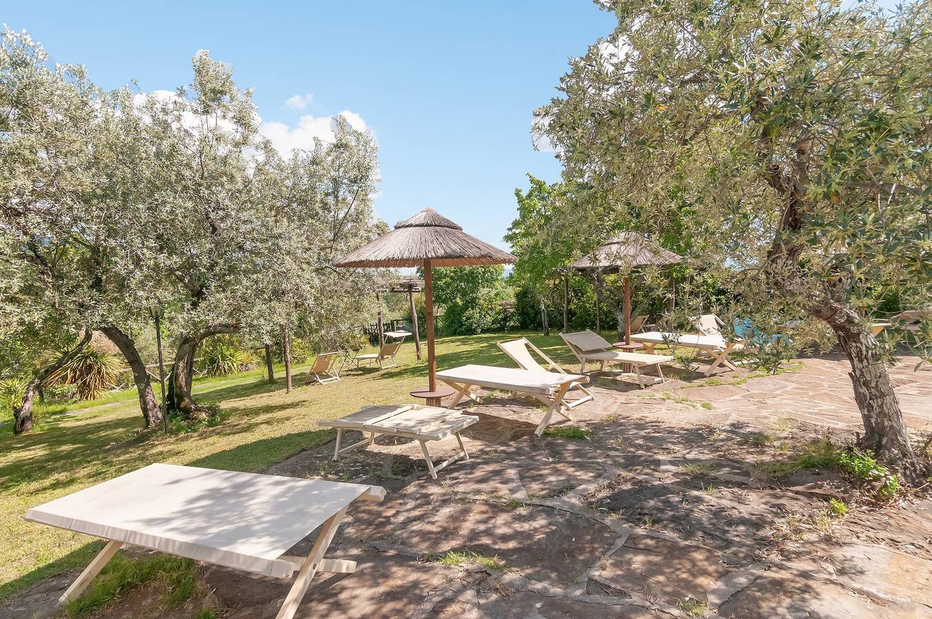Orcio – Romantisches Studio mit privater Terrasse nahe Pool in Reggello, Valdarno