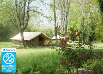 Camping pour 4 Personnes dans Vendoire, Périgord Vert, Photo 1