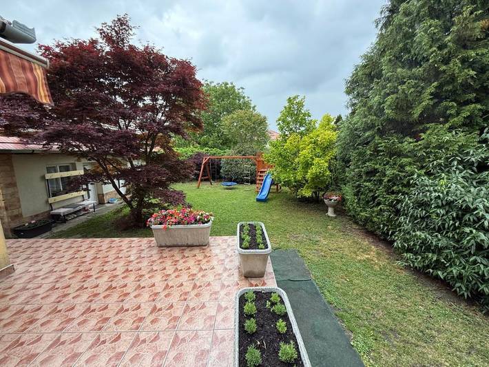 Apartament wakacyjny dla 3 osób, z Balkon i Taras oraz Ogród i Sauna w Szentendre