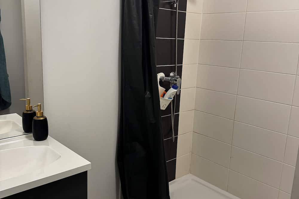 Apartamento entero, Spacious apartment with a spa south of Nantes in Les Sorinières, Nantes region