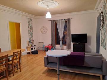 Gîte pour 7 personnes, avec balcon à La Mure
