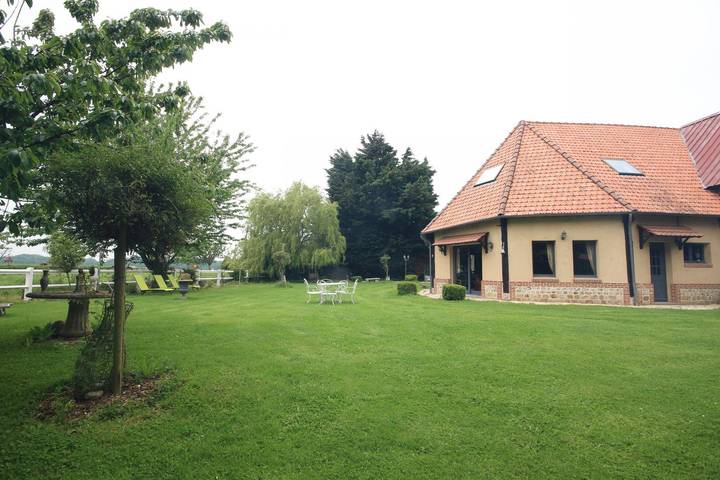 Gîte pour 6 personnes, avec Jardin
