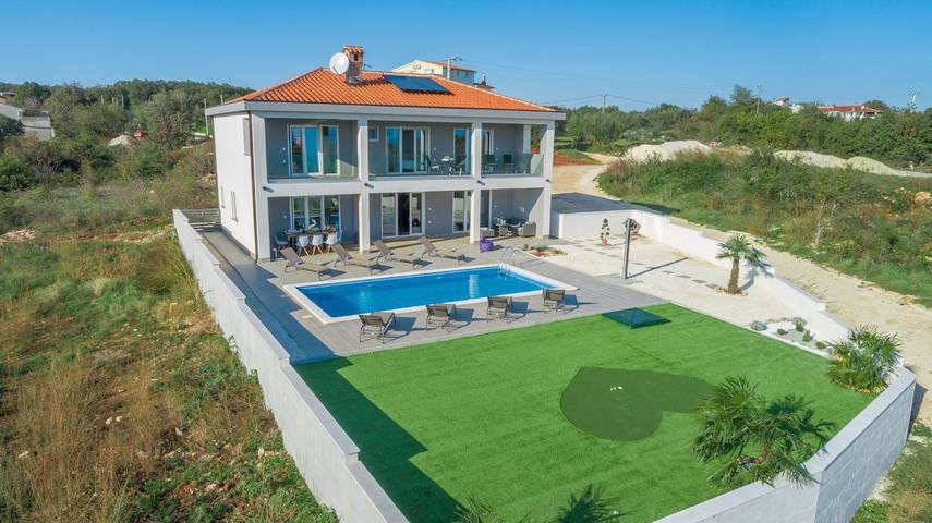 Villa für 10 Personen, mit Garten und Pool sowie Meerblick, mit Haustier in Istrien - 2