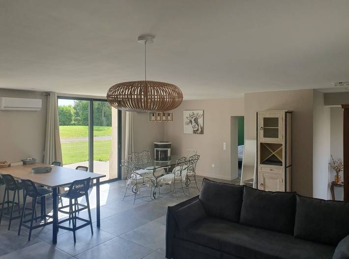 Gîte pour 10 personnes, avec jardin à Romeries - 4