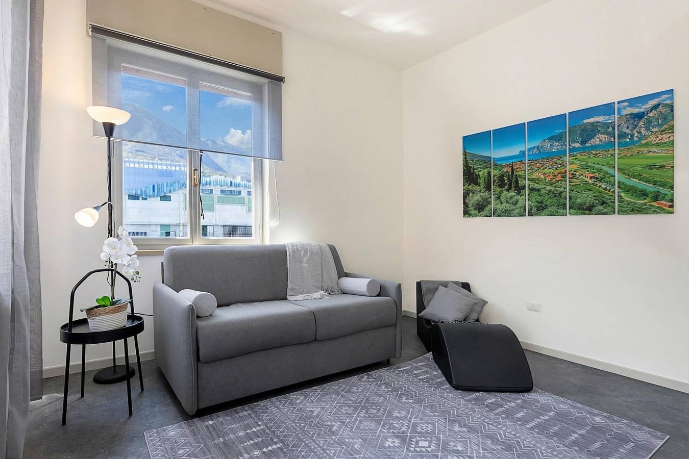Ganze Wohnung, Appartamento Fabio Few Min From Lake in Riva del Garda, Gardasee-Berge