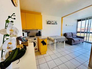 Gîte pour 3 personnes, avec vue et piscine, animaux acceptés dans Plage du pont tournant