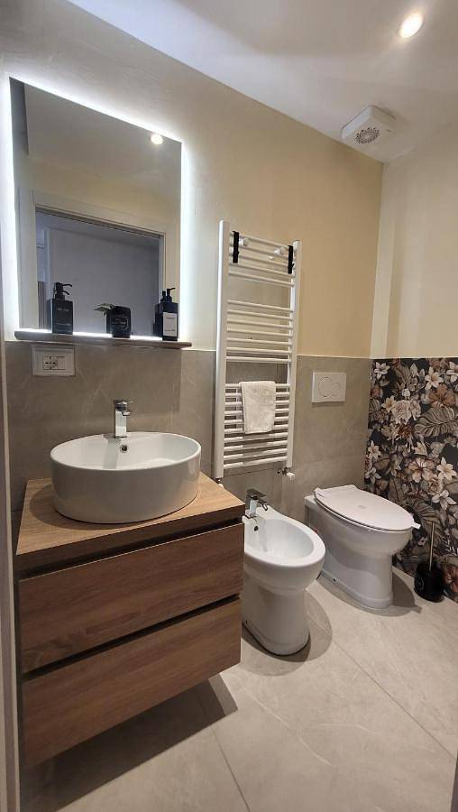 Maison d’hôte pour 2 personnes, avec balcon à Chiavari - 4