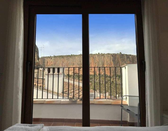 Casa rural para 3 personas, con balcón en Chulilla - 3