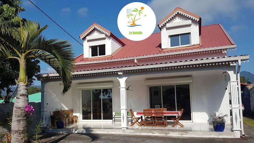 Appartement de vacances pour 2 personnes, avec jardin ainsi que piscine et terrasse