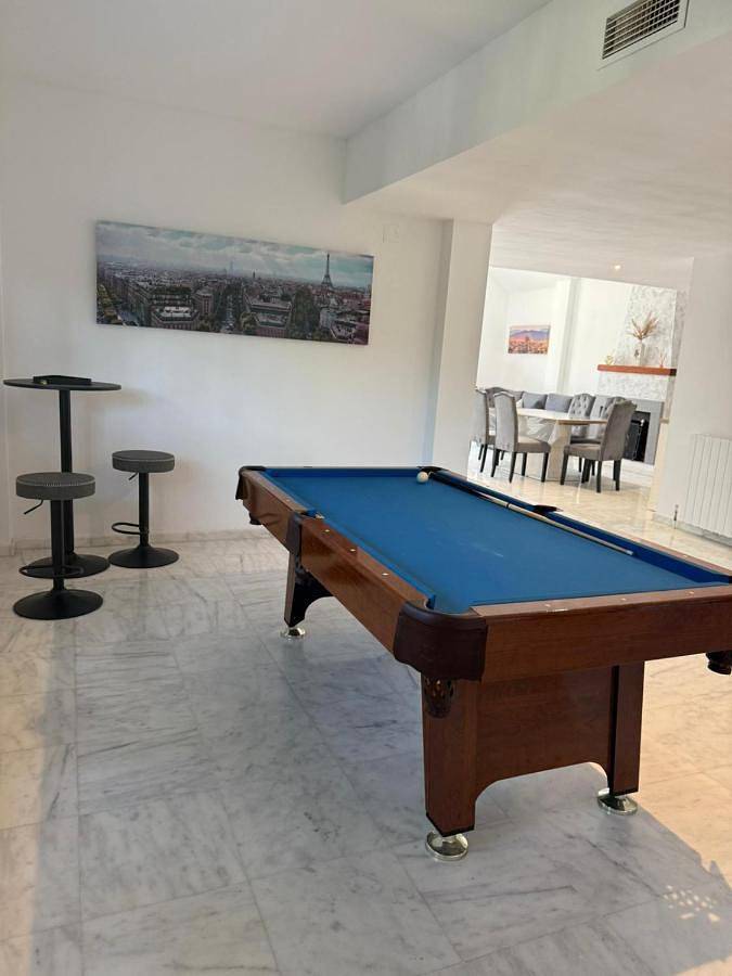 Chalet para 8 personas, con piscina además de jardín y jacuzzi en Provincia de Granada - 3