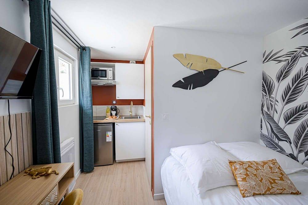 Entire apartment, Les Maisons Acajou / Superb, fully-equipped studio apartment in Châtellerault, Vienne
