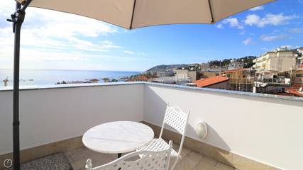 Gîte pour 2 personnes, avec terrasse à San Remo
