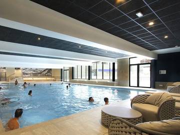 Camping pour 6 personnes, avec balcon et sauna dans l' Isère