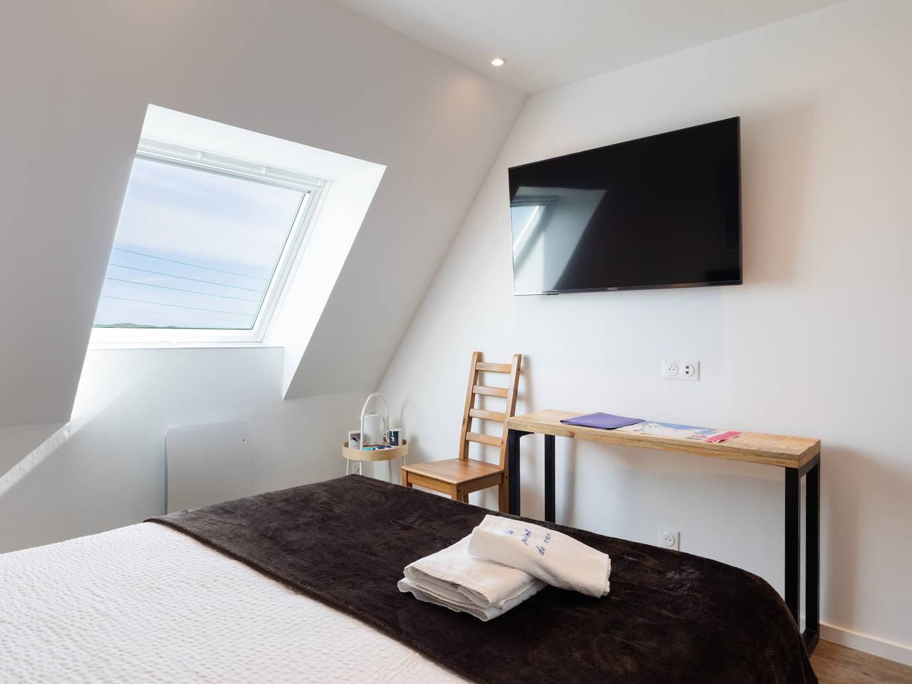 Maison d'hôtes « Île Rouzic » avec vue sur mer et Wi-Fi in Perros-Guirec, Côte de Granit Rose