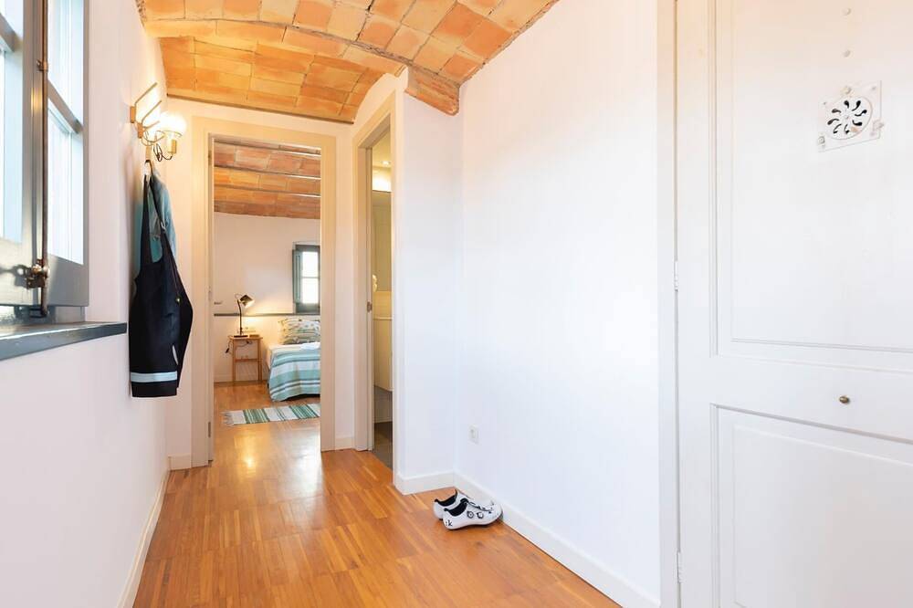 Ganze Wohnung, Atic Raims - Ferienwohnung in Girona | Bravissimo in Girona, Gironès