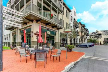 Vacation House for 10 Guests in Rosemary Beach, Emerald Coast, Picture 4