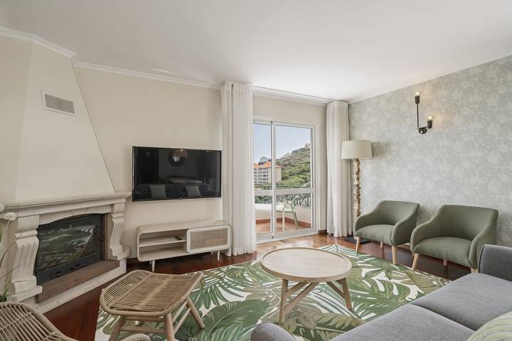 Gîte pour 8 personnes, avec terrasse à Caniço - 3