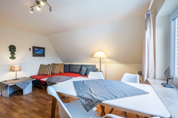 Ganze Wohnung, Ferienwohnung 'Westerland Kampstraße Obergeschoss' mit Privatem Garten und Wlan in Westerland, Sylt (Gemeinde)