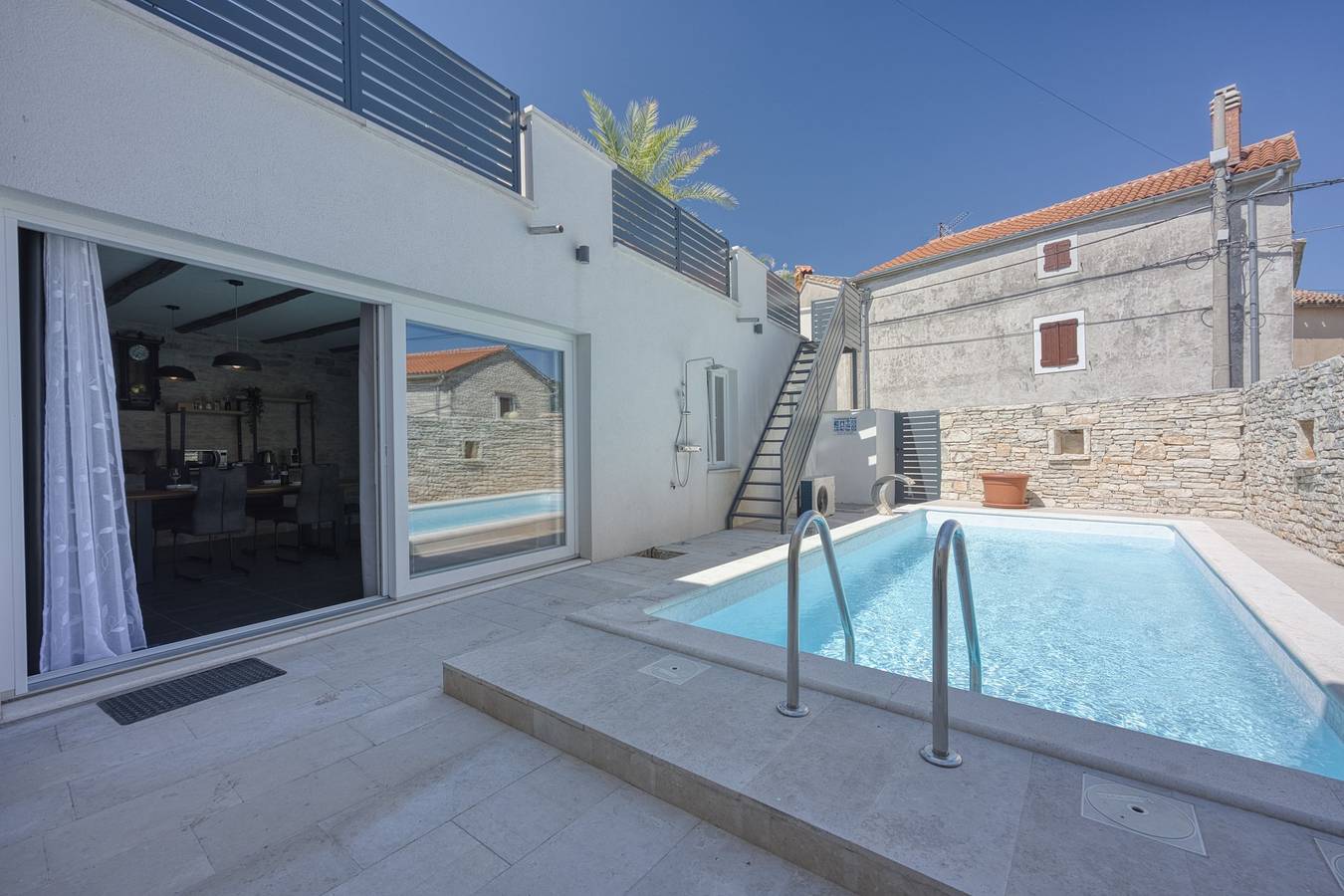 Villa Galant with Pool and Sauna in Kanfanar, Zentralistrien