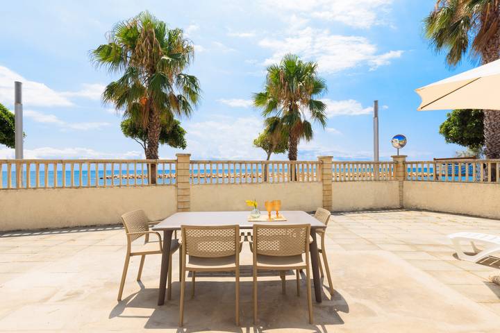 Apartamento de vacaciones para 7 personas, con terraza y jardín, Se admiten mascotas - 1