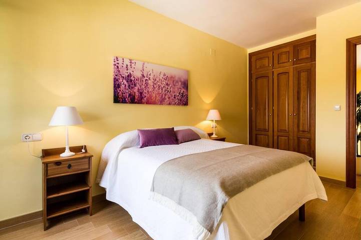 Fabulosa villa con piscina privada y vistas in Cónchar, Villamena