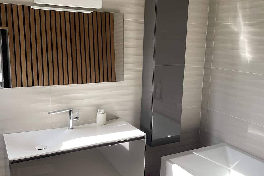 Nueva villa de arquitecto en alquiler Aix en Provence (Cabries) para 8 personas in Cabriès, Region de Aix-en-Provence