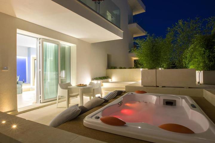 Hotel für 3 Personen, mit Sauna und Pool sowie Whirlpool und Garten in Torre Mozza (Salento) - 3