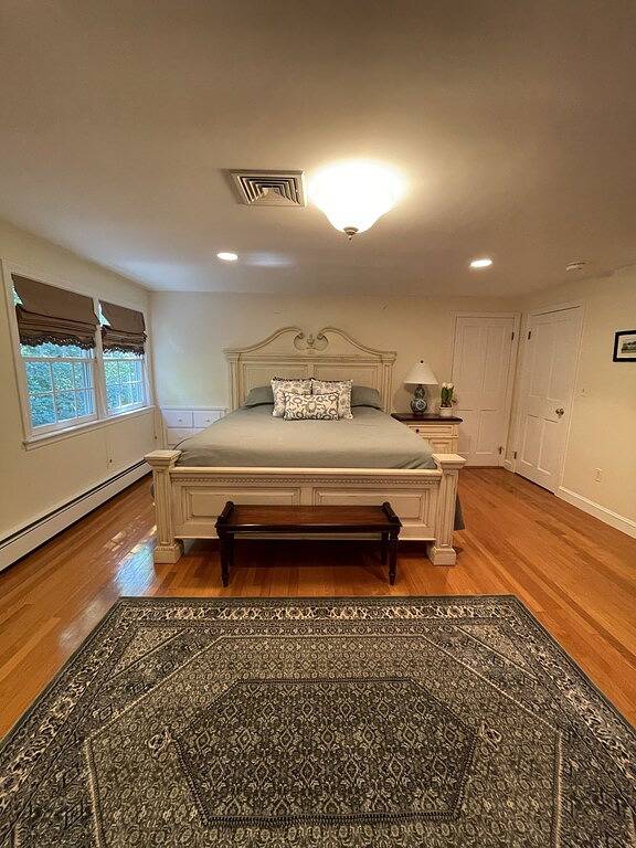 Beautiful Bristol Home across from Blithwolde Mansion in Bristol (RI), Bristol County